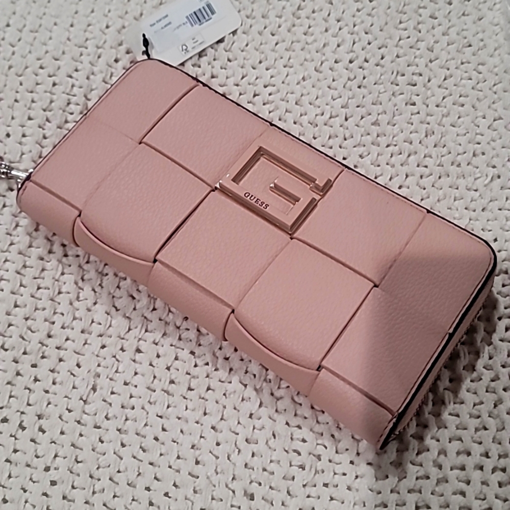 Guess wallet